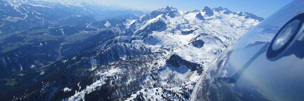 Flugwegposition um 13:43:31: Aufgenommen in der Nähe von Aich, Österreich in 2547 Meter